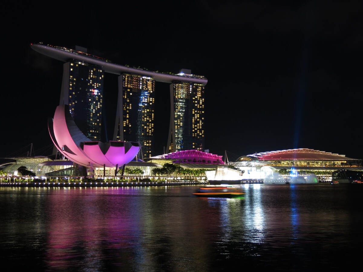 Marina Bay Sands – ainulaadne puhkekeskus Singapuris - ReisiGuru.ee